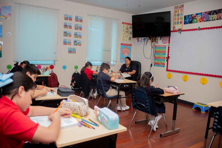 Alumnos de Primaria durante una clase